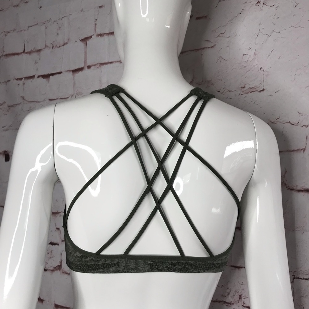 PRO FIT Seamless Olive Green Camouflage L Workout Activewear Bra Size Large - Picture 8 of 12